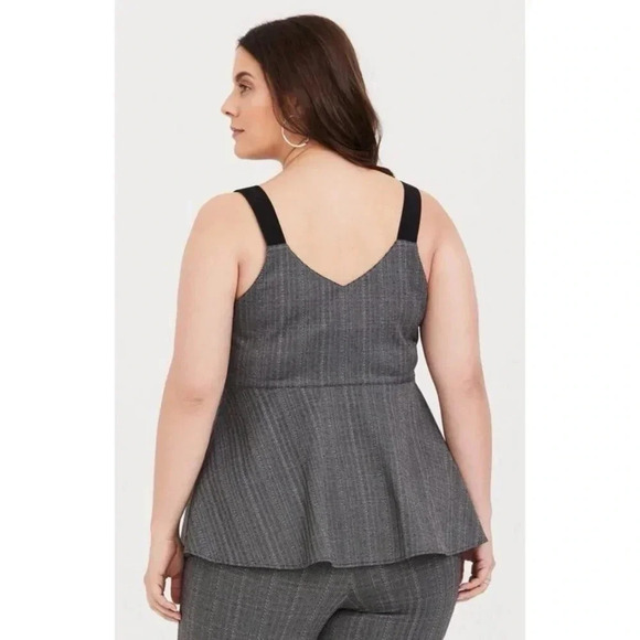 Torrid Grey Chevron Ponte Peplum Tank Size 4X - Picture 2 of 8